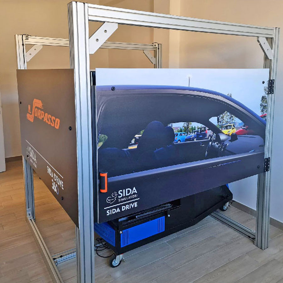 SIDA DRIVE - simulatore di guida - sorpasso 1 Autoscuola Il Sorpasso